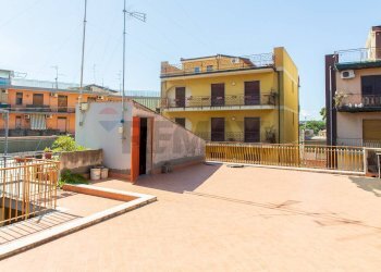 Terrazza - Quadrilocale via libertà
 
50, Aci Catena - foto 23