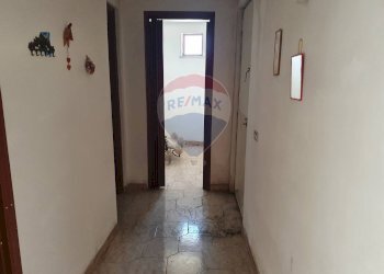 Hall / corridoio - Casa indipendente Paterno - foto 6