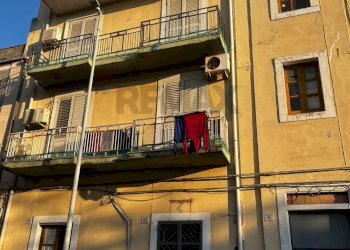 Edificio all\'aperto - Quadrilocale Via Caduti Del Lavoro
 
136/I, Catania - foto 1