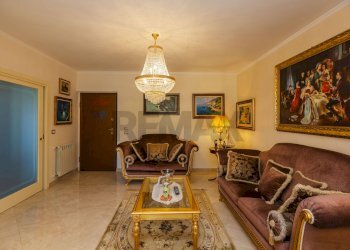 Soggiorno - Appartamento via mario rapisardi
 
8, Fiumefreddo di Sicilia - foto 6