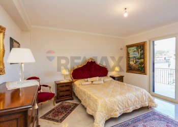 Camera / camera da letto - Appartamento via mario rapisardi
 
8, Fiumefreddo di Sicilia - foto 11