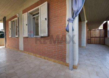 Terrazza - Trilocale via Marco Polo
 
21, Riposto - foto 7