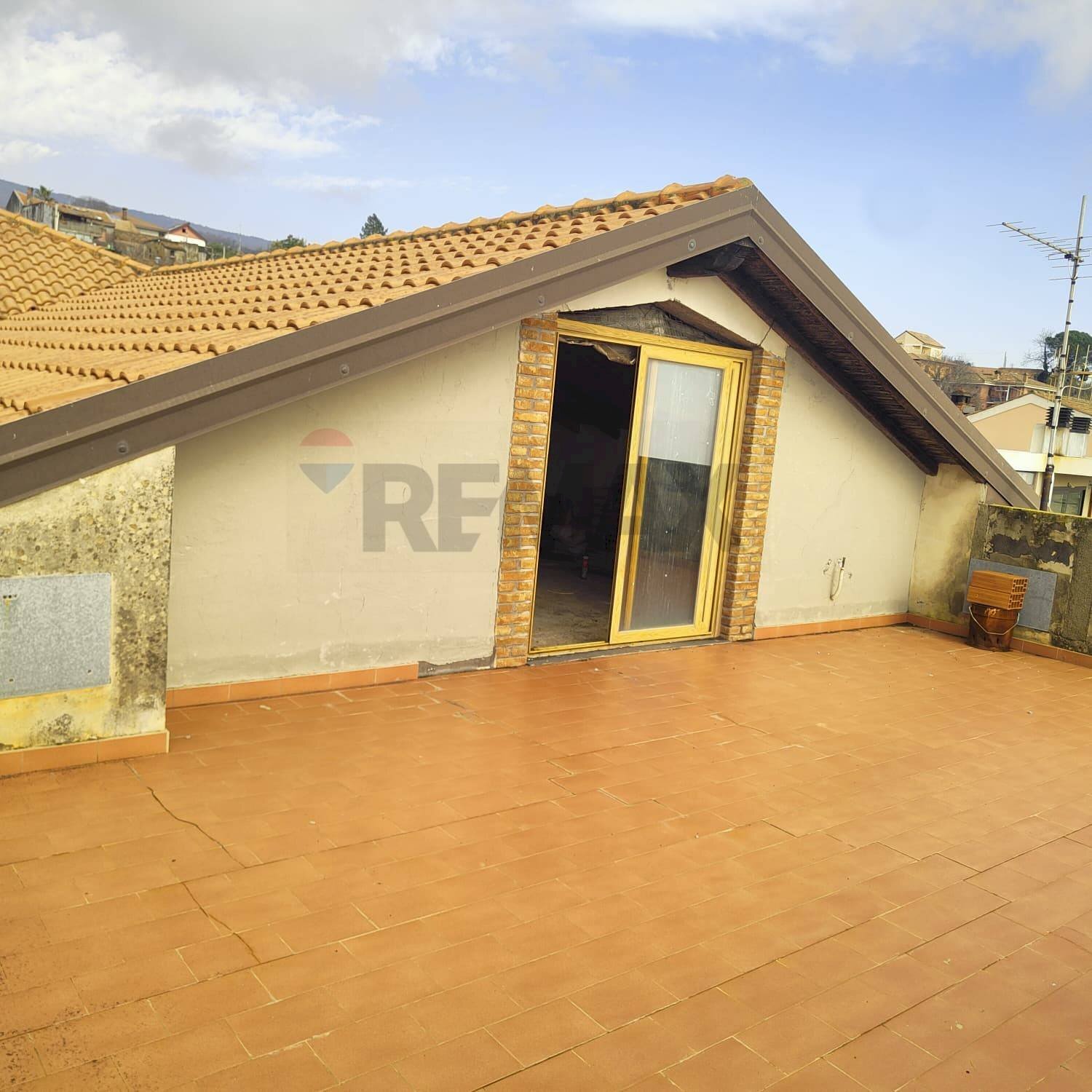 Terrazza - Attico Generale Salvatore Pennisi
 
12, Sant'Alfio - foto 1