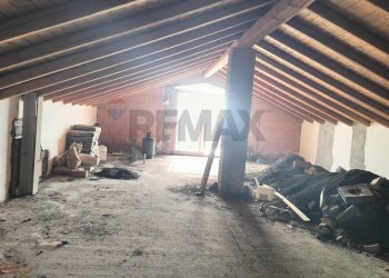 Parcheggio - Attico Generale Salvatore Pennisi
 
12, Sant'Alfio - foto 9