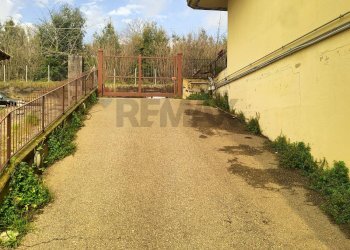 Giardino - Attico Generale Salvatore Pennisi
 
12, Sant'Alfio - foto 17