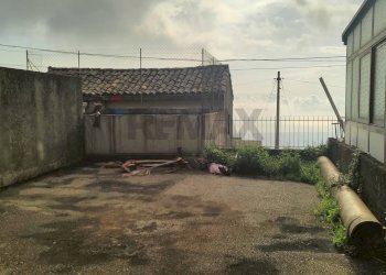 Terrazza - Attico Generale Salvatore Pennisi
 
12, Sant'Alfio - foto 19