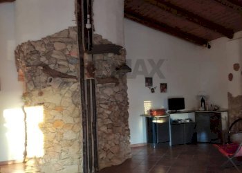 Scale - Villa Villaggio San Leonardo
 
SNC, Augusta - photo 13