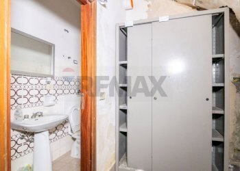 Bagno - Office Via Etnea
 
590, Catania - photo 14