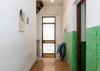 Hall / corridoio - Casa indipendente Via Lapide Nuova
 
48, Calatabiano - foto 23