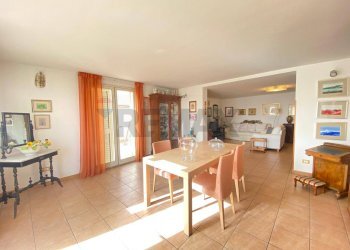 Sala da pranzo - Attico Via Vezzosi, Catania - foto 6