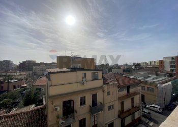 Edificio all\'aperto - Attico Via Vezzosi, Catania - foto 14