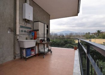 Balcone - Appartamento STRADA 4 FEMMINAMORTA
 
4, Riposto - foto 21