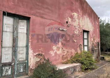 Casa all\'aperto - Rustico Via Sciara
 
46, Tremestieri Etneo - foto 2