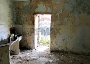 Stanza vuota - Rustico Via Sciara
 
46, Tremestieri Etneo - foto 21