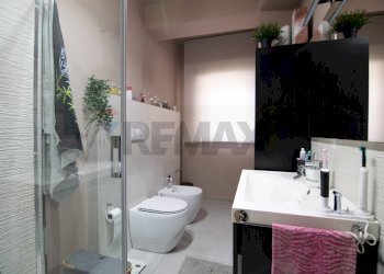 Bagno - Quadrilocale Viale Papa Giovanni XXIII
 
38, Camporotondo Etneo - foto 13