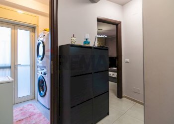 Lavanderia - Quadrilocale Viale Papa Giovanni XXIII
 
38, Camporotondo Etneo - foto 22