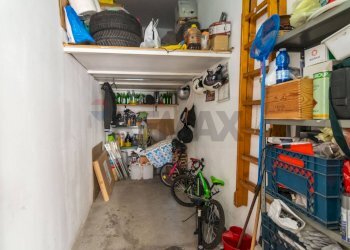 Dispensa di stoccaggio - Quadrilocale Viale Papa Giovanni XXIII
 
38, Camporotondo Etneo - foto 34