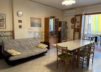 Sala da pranzo - Bilocale Via Enrico Toti
 
1/C, Acireale - foto 13