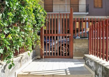 Terrazza - Trilocale via alessandro volta
 
25, Gravina di Catania - foto 38