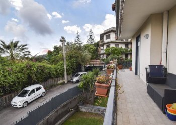 Balcone - Three-room apartment Via Caramme
 
43, Valverde - photo 30