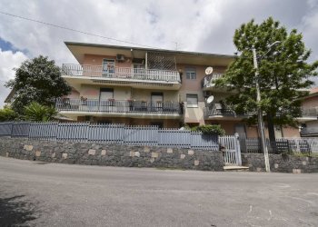 Edificio all\'aperto - Three-room apartment Via Caramme
 
43, Valverde - photo 39