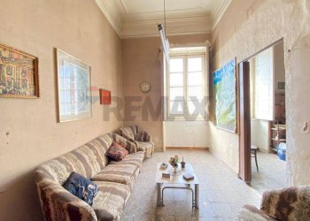 Soggiorno - Trilocale Via Regina Bianca
 
192, Catania - foto 2