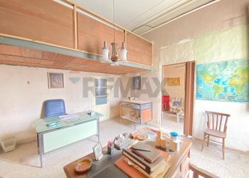 Soggiorno - Trilocale Via Regina Bianca
 
192, Catania - foto 8