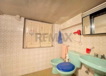 Bagno - Trilocale Via Regina Bianca
 
192, Catania - foto 27