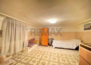 Camera / camera da letto - Trilocale Via Regina Bianca
 
192, Catania - foto 28