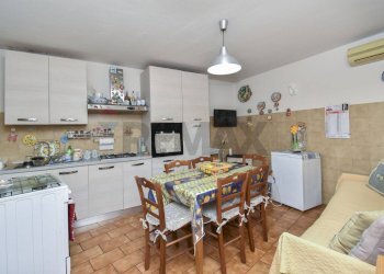 Cucina - Quadrilocale Via Antonio Oliva
 
19, Aci Catena - foto 11