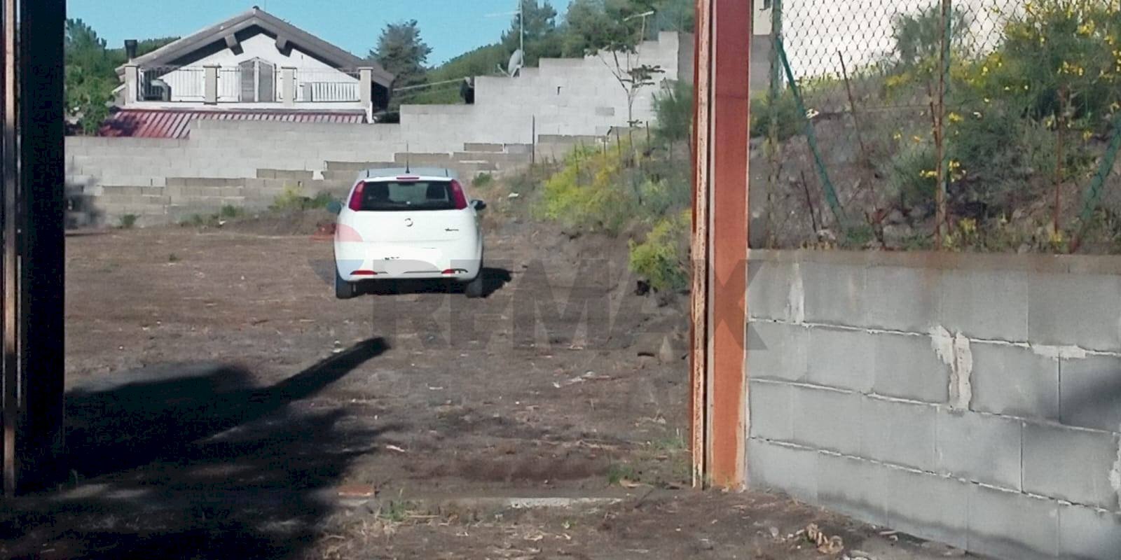 Casa all\'aperto - Terreno agricolo via augusta, c.da ragala, Nicolosi - foto 2