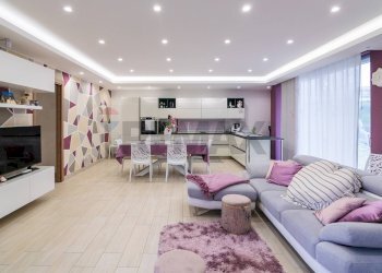 Sala da pranzo - Villa sciare spoto
 
36, Aci Sant'Antonio - foto 2