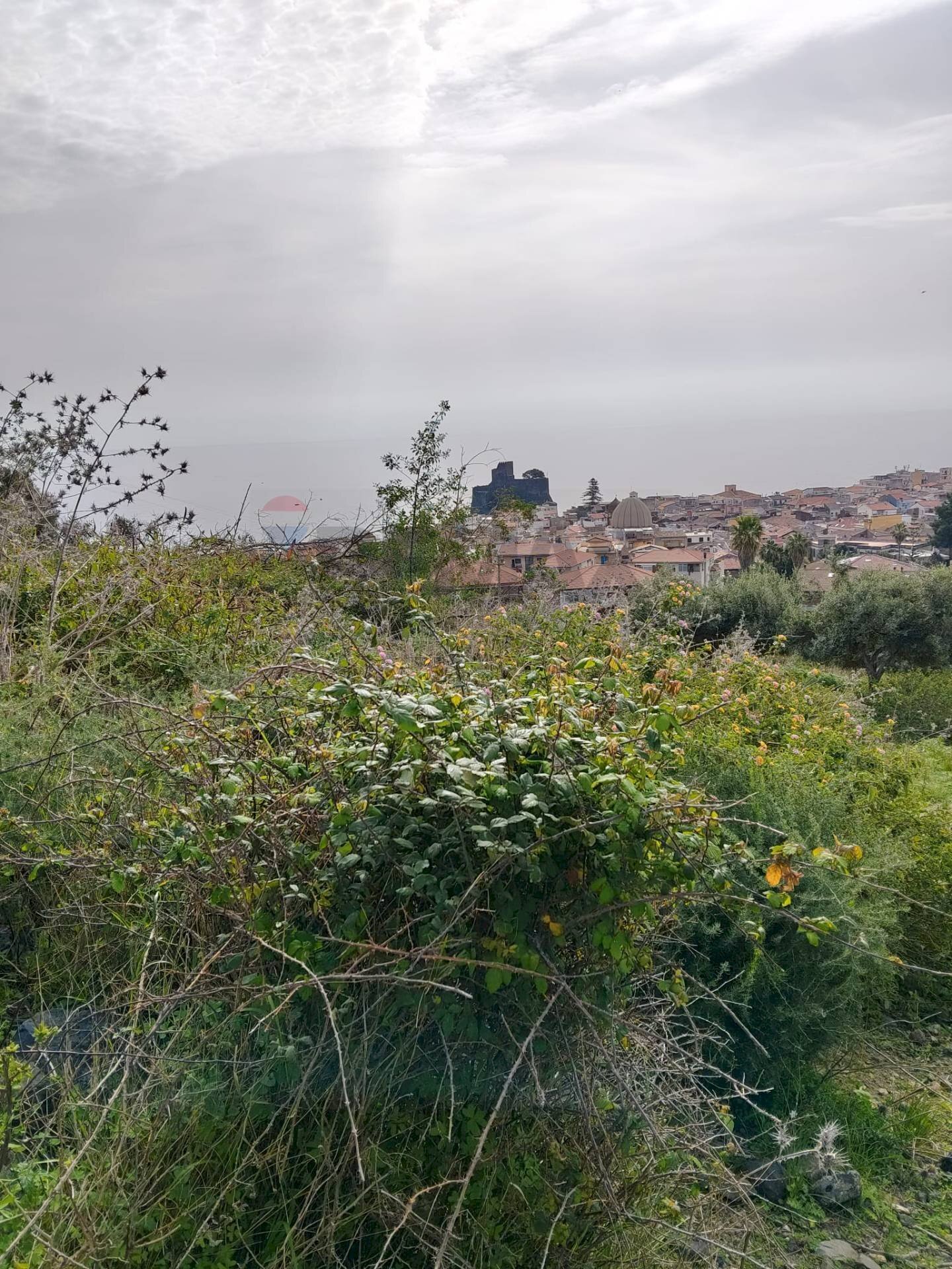 Edificio all\'aperto - Terreno agricolo Via Stazione
 
12, Aci Castello - foto 1