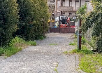 Edificio all\'aperto - Terreno agricolo Via Stazione
 
12, Aci Castello - foto 12