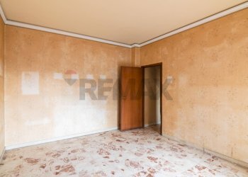 Stanza vuota - Quadrilocale Via Alcide De Gasperi
 
241, Catania - foto 15