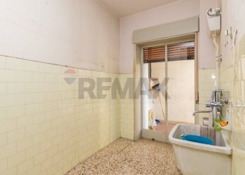 Bagno - Quadrilocale Via Alcide De Gasperi
 
241, Catania - foto 17