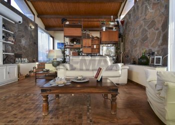 Soggiorno - Villa Via Valverde
 
25, Aci Bonaccorsi - foto 22