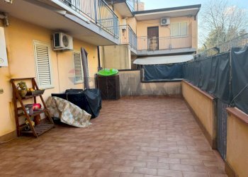 Terrazza - Bilocale Via Parroco Roccella
 
7, Belpasso - foto 7