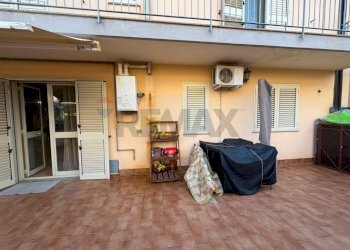 Terrazza - Bilocale Via Parroco Roccella
 
7, Belpasso - foto 8