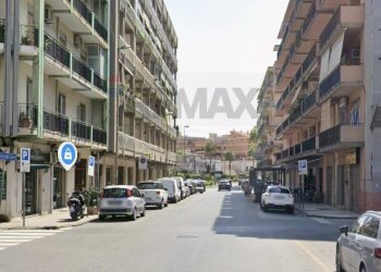 Edificio all\'aperto - Box Via Capitano Massimo Scala
 
snc, Milazzo - foto 1