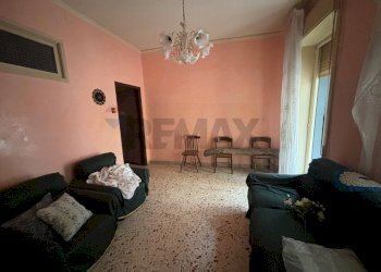 Sala da pranzo - Quadrilocale Via Sant'Eligio
 
7, Lentini - foto 5