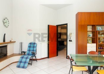 Sala da pranzo - Villa Contrada San Giovanni
 
snc, Leonforte - foto 14