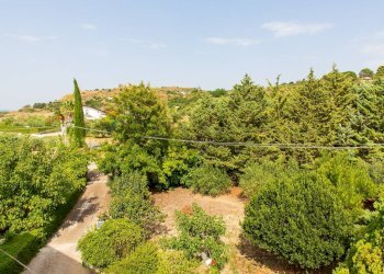 Giardino - Villa Contrada San Giovanni
 
snc, Leonforte - foto 16