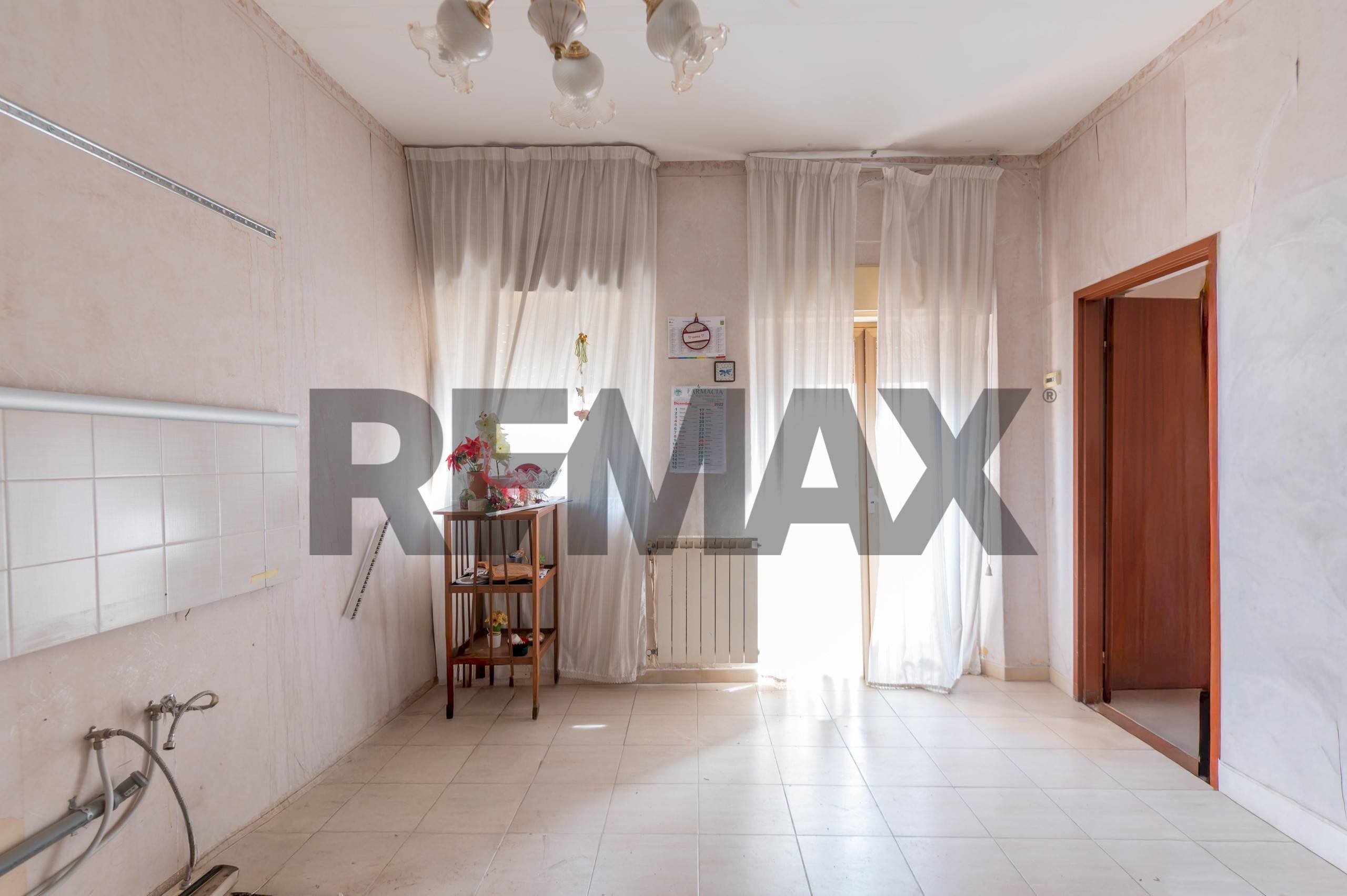 Stanza vuota - Semi-detached house Via D'Antona
15, Caltagirone - photo 3
