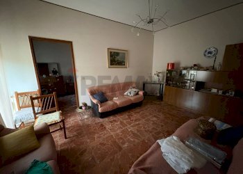 Soggiorno - Casa semi indipendente Via D'Antona
 
15, Caltagirone - foto 1