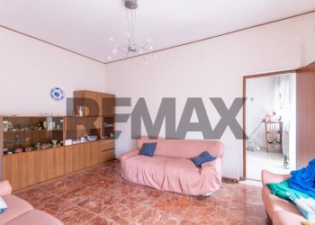 Soggiorno - Semi-detached house Via D'Antona
 
15, Caltagirone - photo 7