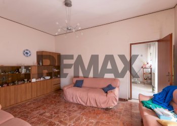 Soggiorno - Semi-detached house Via D'Antona
 
15, Caltagirone - photo 12
