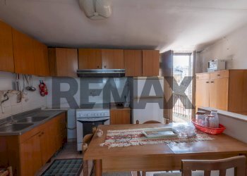 Cucina - Semi-detached house Via D'Antona
 
15, Caltagirone - photo 26