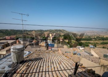 Terrazza - Semi-detached house Via D'Antona
 
15, Caltagirone - photo 29