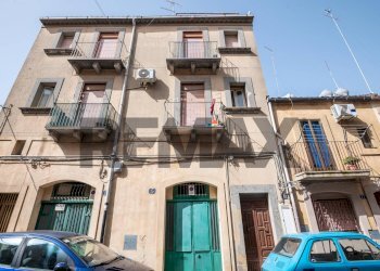 Edificio all\'aperto - Semi-detached house Via D'Antona
 
15, Caltagirone - photo 34